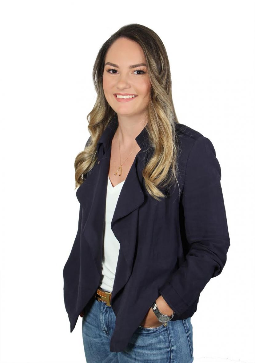 Eda Kazancıoğlu studied high school in İstanbul and she graduated with a major of Marketing & Marketing Communications and a minor of Photography.